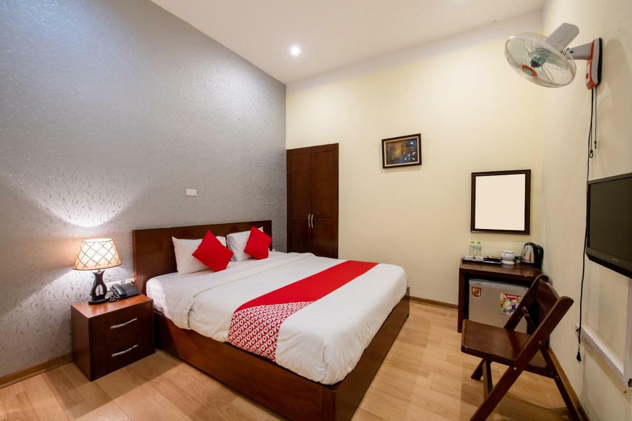Oyo 376 A Dong Hotel Hanoï Extérieur photo