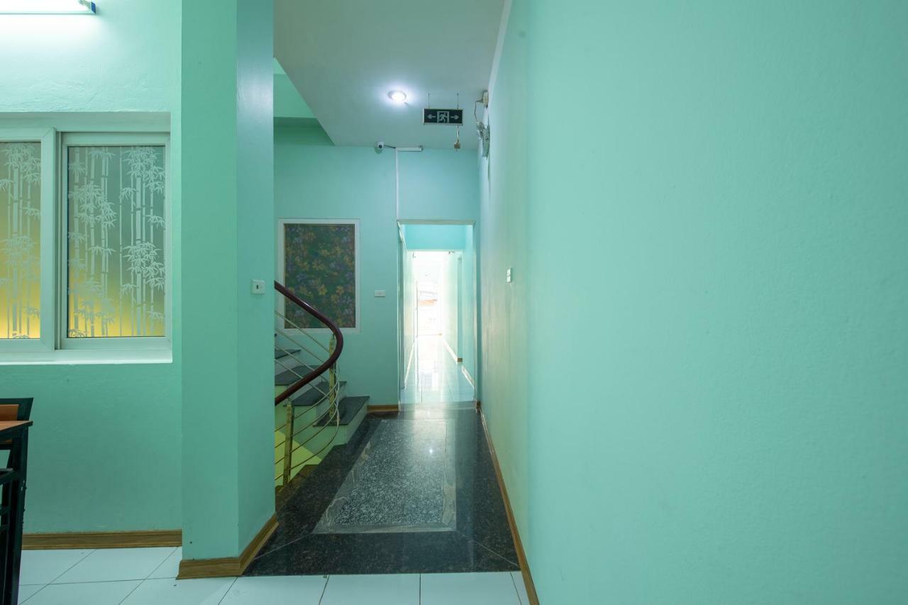 Oyo 376 A Dong Hotel Hanoï Extérieur photo